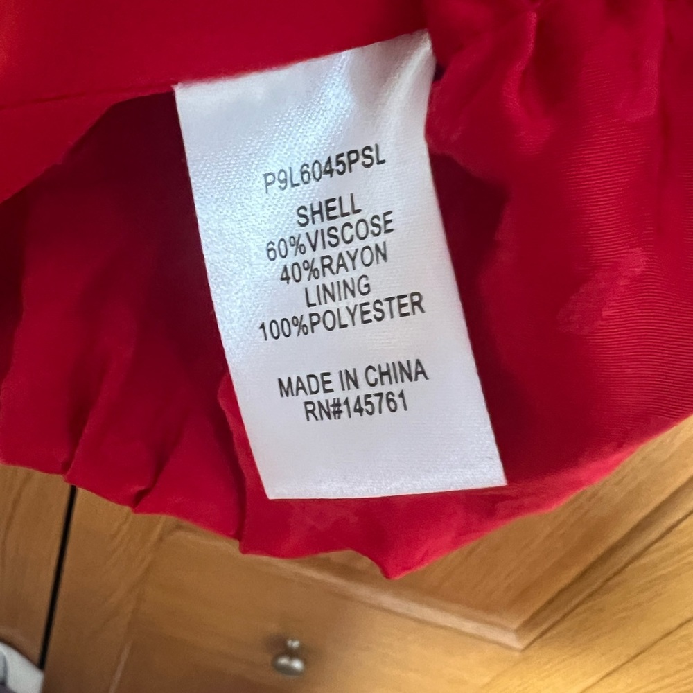 Red side zip blouse - Picture 3 of 5